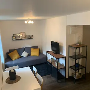  Appartement La Maison Aux Volets Bleus 2eme Etage France